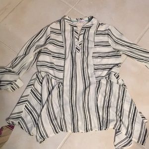 Xhiliration blouse